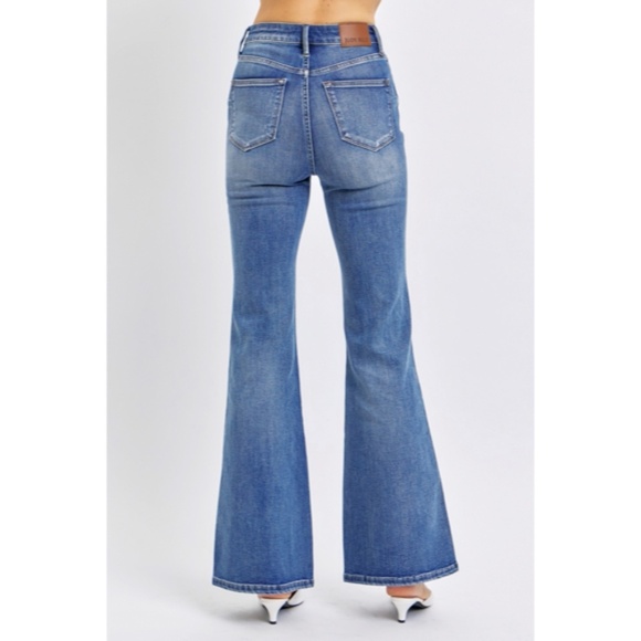 SOLD OUT JUDY BLUE NEW FALL 24! High Waist Tummy Control Stretch Flare Jeans - Picture 3 of 3